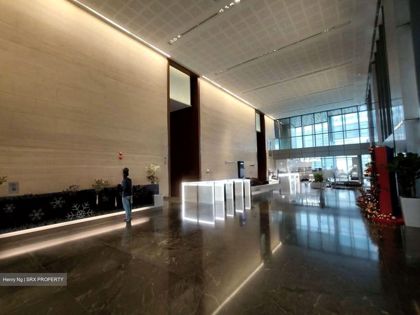 Central Boulevard (D1), Office #631145281